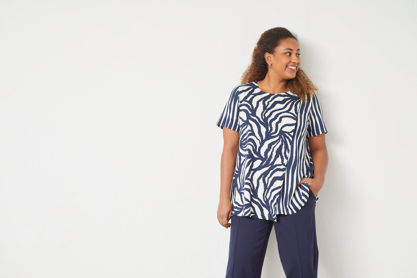 Pont Neuf PNInessa Sia T-Shirt 5999 NAVY BLUE